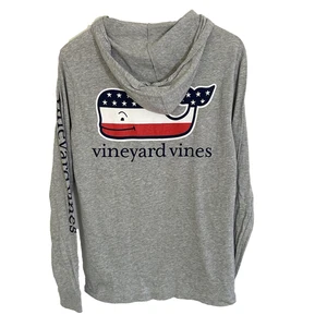 Camisa de manga larga con capucha Vineyard Vines talla pequeña bandera patriótica americana para hombre - Imagen 1 de 7