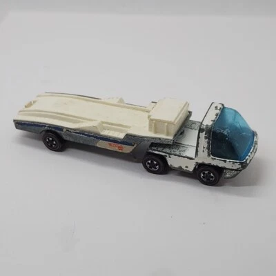 1969/70 Hot Wheels Redline Heavyweights Racer Rig HK White Racing Team Truck - Image 1 of 4