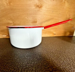 White and Red Enamel Ware Saucer Pan  8-1/2" diameter - Picture 1 of 6