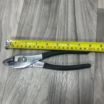 PITTSBURGH 8 IN SLIP JOINT PLIERS 8-200MM - Image 1 of 4
