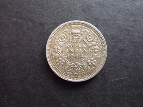 1944 British India 1/2 Rupee Silver .500 KM#552 Cover