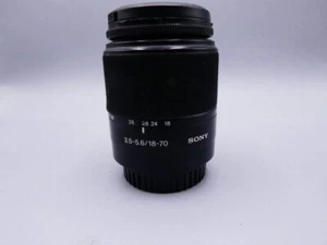 Sony 0.38m/1.3ft MACRO Objektiv 3.5-5.6/18-70 - Bild 1 von 7