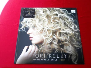 TORI KELLY~ UNBREAKABLE SMILE~ NEAR MINT~ WITH HYPE STICKER ~W.O.L. - Picture 1 of 2