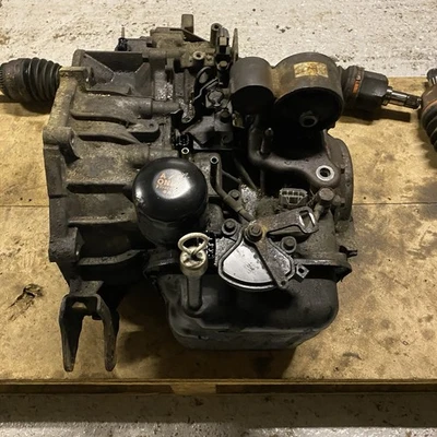 Caja de cambios automática Mitsubishi FTO 4 velocidades - Imagen 1 de 4