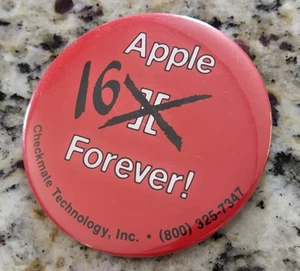 3" Vintage Apple Computer Button Pin - Apple 16 Forever Checkmate Tech Apple II - Bild 1 von 3