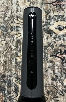 Motorola MG7315-10 343Mbps Cable Modem + Router Combo: In Great Condition!  - Image 1 of 4