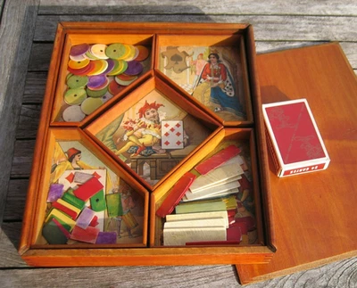 Ancien jeu de société AW & GL Nain Jaune Pions en Os Complet - Photo 1/4