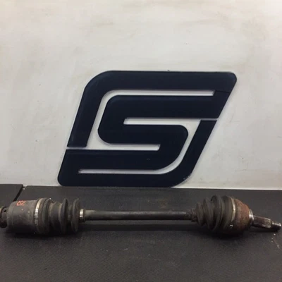 Subaru SVX 1997 - eje delantero del pasajero derecho (defecto) Foto 1 de 4