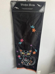 Witches Brew Table Runner 13 in X 72 in. Corredor De Mesa del Día de Muertos - Picture 1 of 16