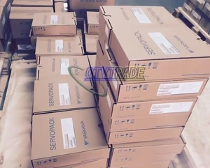 1PC   AC Servo Motor SGMPS-02ACA61 NEW #hj - Bild 1 von 3