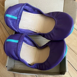 New Tieks by Gavrieli Women Ballet Shoe Foldable Flats Round Toe Purple Size 9 - Picture 1 of 5