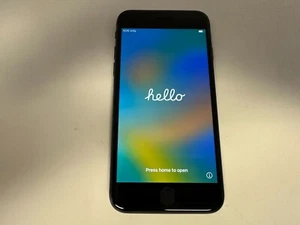 Apple iPhone 8 - 64 GB - Space Gray (Unlocked) (MQ6V2LL/A) (A1905) (GSM) - Afbeelding 1 van 9