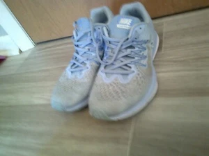 Nike Air Zoom Winflo 5 Women's Shoes Size 9 Running Athletic - Picture 1 of 5