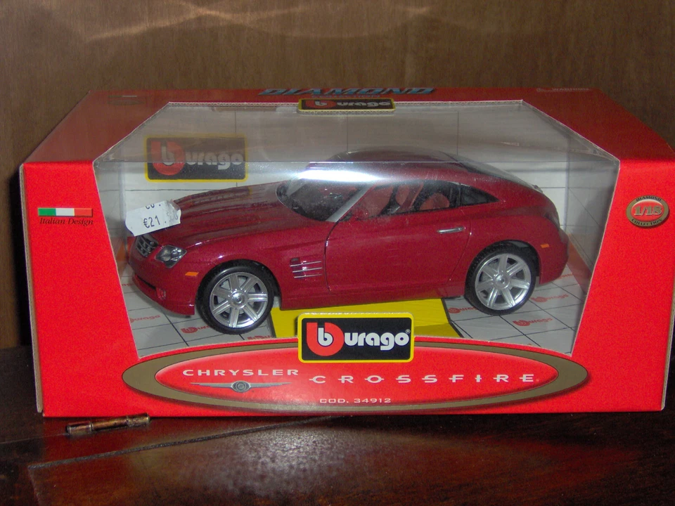 Chrysler Crossfire Bburago 1:18 - Immagine 1 di 1