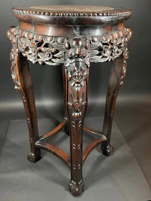 Antique Chinese Floral Carved Wood Tabouret w Marble Inset Top 24" H x 14" Dia Foto 1 de 4