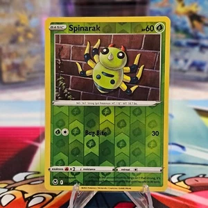 Spinarak - 003/195 - Silver Tempest - Juego de cartas coleccionables Pokémon - Holograma inverso - Casi nuevo - Imagen 1 de 2