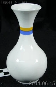 Vintage Naaman Laromme Tel Aviv Jerusalem Hotel Vase (DD) - Picture 1 of 4