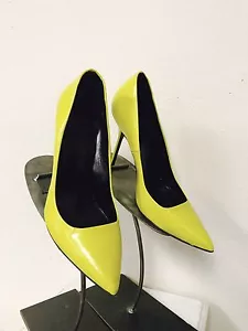 PIERRE HARDY BRIGHT YELLOW POINTY TOE PUMPS HEELS SIZE 38.5 - Picture 1 of 11