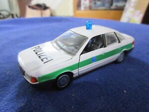 1:43 Schabak Modell No 1035 Audi 80 Quattro Polizei Police Germany German