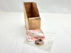 New OEM KAWASAKI KX250 A B KDX250 A B CRANKSHAFT NUT NOS 92015-069 - Picture 1 of 8