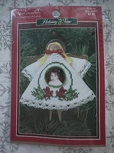 Kit de soporte para fotos de ángel de punto de cruz de vacaciones Christmas Is Love #351402 nuevo en paquete - Imagen 1 de 2