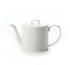 WEDGWOOD GIO teapot white stylish