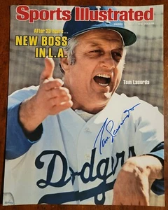 Tommy Lasorda Signed 1977 Sports Illustrated Mag 11x14 photo HOF 1997 LA Dodges - Picture 1 of 6