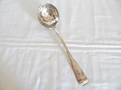 ANCIENNE LOUCHE en ARGENT Poinçon au Vieillard Monogrammée - Photo 1/4