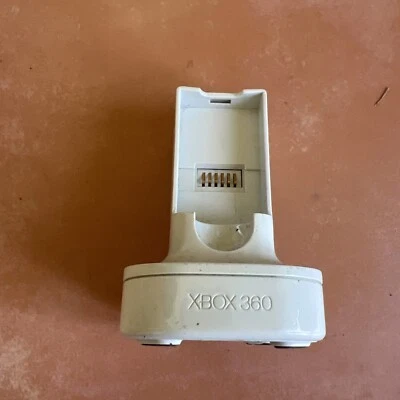 Microsoft Xbox 360 Quick Charge Kit Battery Charger Genuine / Good Condition  - Image 1 of 4