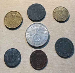 Zweiter Weltkrieg 7x deutsche Nazi Münzen - u.a. Silber sehr Sammlerstück - kein Res - Bild 1 von 2