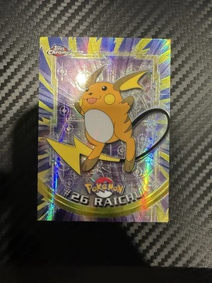 Raichu #26 ✨ 2000 Topps Chrome Pokemon ✨ Spectra Refractor ✨ - Image 1 of 4