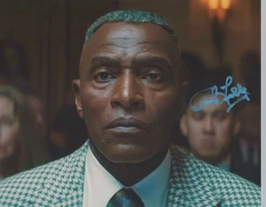 Carl Lumbly autographed 8x10 Photo COA - Picture 1 of 1