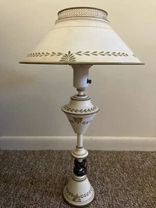 Vintage Toleware Table Lamp ~24" Primitive Country * Metal Shade - Picture 1 of 6