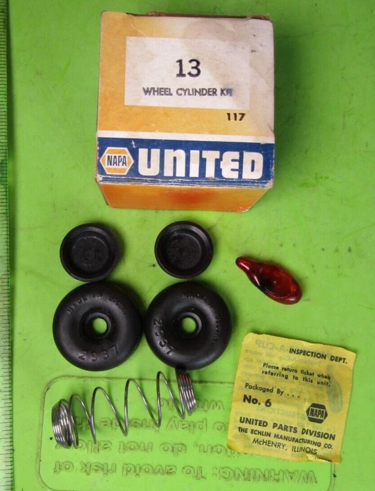 Kit de reparación de frenos p/n 13 NAPA United 63-65 Chrysler 62-65 Plymouth 62-65 Dodge Foto 1 de 4