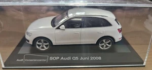 1:43 Audi Q5 SOP giugno 2008 Schuco - Foto 1 di 7