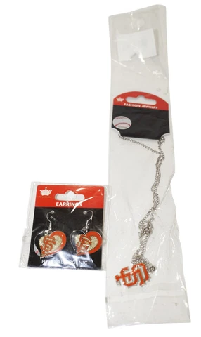 SF San Francisco Giants MLB Baseball - Dangle Earrings + Necklace Fan Jewelry Cover