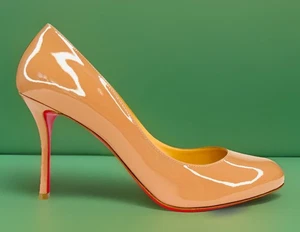 Christian Louboutin Dolly 85 mm décolleté in pelle verniciata blush EU 39,5 - Foto 1 di 10