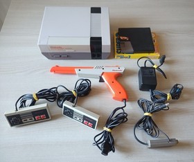 Nintendo Nes Mattel ITA + Zapper + Super Mario Bros 3 + Super Mario Bros/Duck...