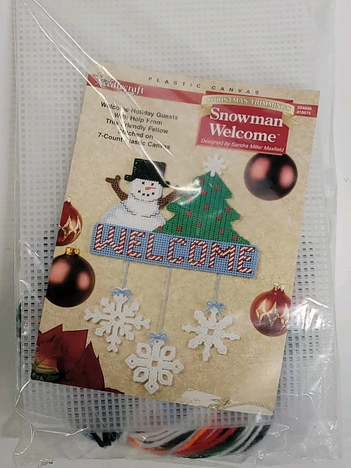 3 Needlecraft Plastic Canvas "Snowman Welcome" - Image 1 of 1