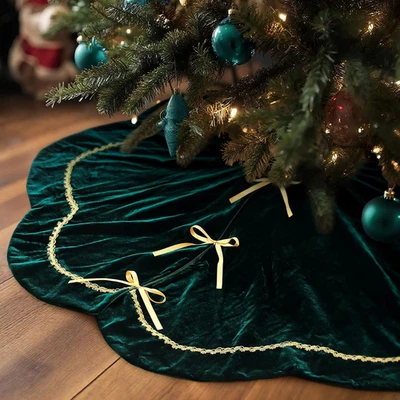 Christmas Tree Skirt 48 Inch Green Velvet Fur Scallop Tree Skirt Sparking Gold L - Image 1 of 4