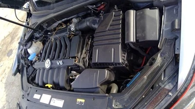 Motor Volkswagen Passat 2016-2018 3,6 L VIN M quinto dígito tracción delantera CDVB 03H133201N U637 Foto 1 de 4