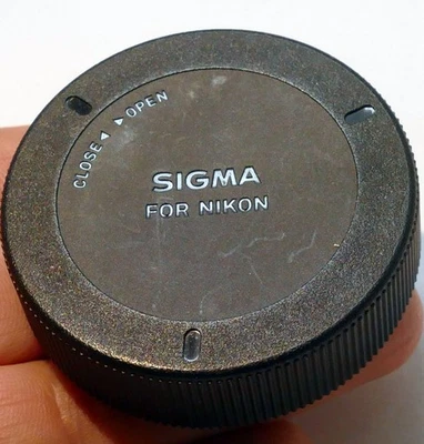 SIGMA REAR Lens Cap For Nikon 4-24mm  10-18mm - Image 1 of 4