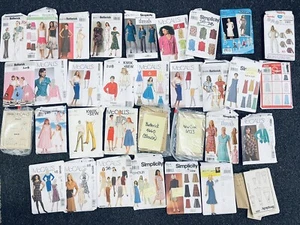 Lote de 33 kits de costura SIMPLICITY MCCALLS BUTTERICK - Imagen 1 de 5