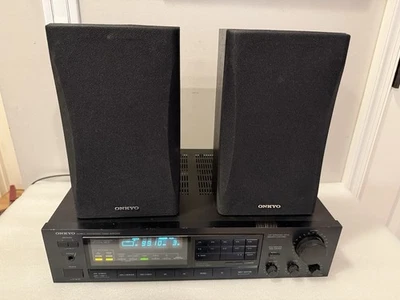 ONKYO Quartz Synthesized Stereo AM/FM Tuner Amplifier TX-810 + Speakers~Tested - Image 1 of 4