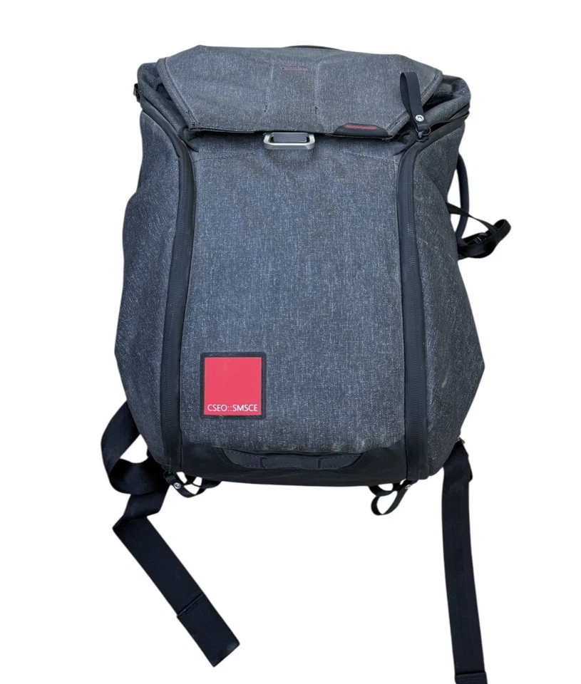 Peak Design Everyday Backpack V3 20L, Camera Bag, Laptop W/Tablet Sleeves, Ash - Image 1 of 4