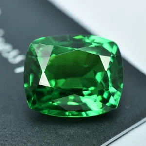 Cojín de granate tsavorita natural de 9,00 quilates corte verde certificado VVS piedras preciosas sueltas - Imagen 1 de 5