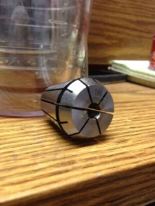 1/4" ER-25 Rundspannzange - Bild 1 von 1