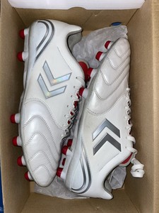 Extra Wide (EE +) Soccer Cleats for Men 