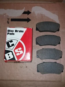 FRONT DISC BRAKE PADS FOR 1983 TO 1988 VOLVO 740 760 WITH BENDIX BRAKE SYSTEM - Picture 1 of 5