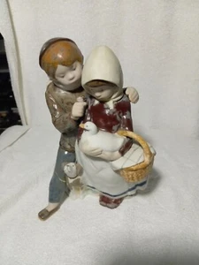collectibles figures - Picture 1 of 9
